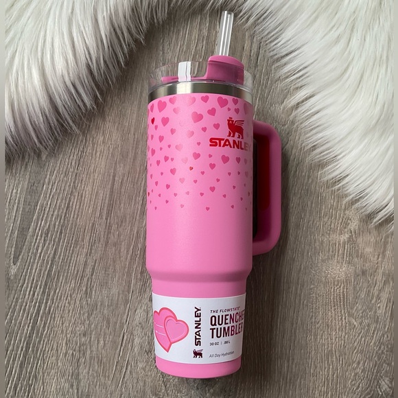 💕STANLEY 30oz Valentine’s Day Sweet Hearts Tumbler Limited Edition - Picture 4 of 8